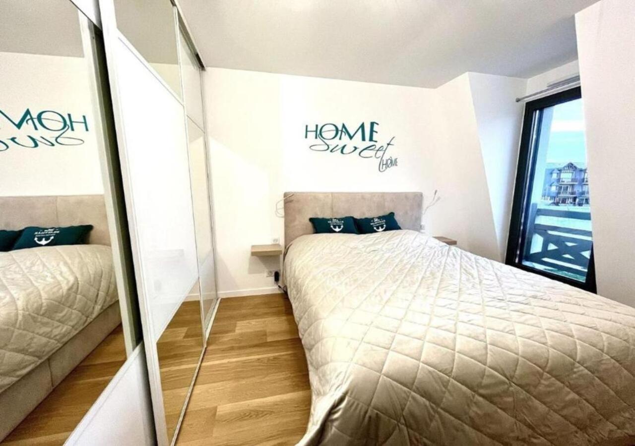 Appartement Sejour Authentique - Balcon, Parking & Wifi Ultra-rapide